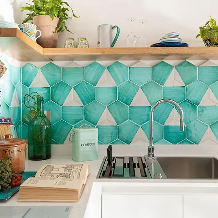 Πανσιόν Petrea Lifestyle 4*