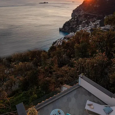 Petrea Lifestyle Позітано