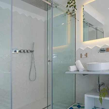 Petrea Lifestyle Konukevi 4*